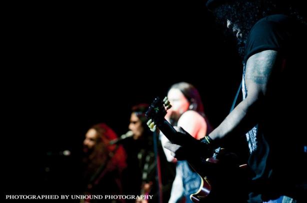 75904_460438200648437_152602242_n